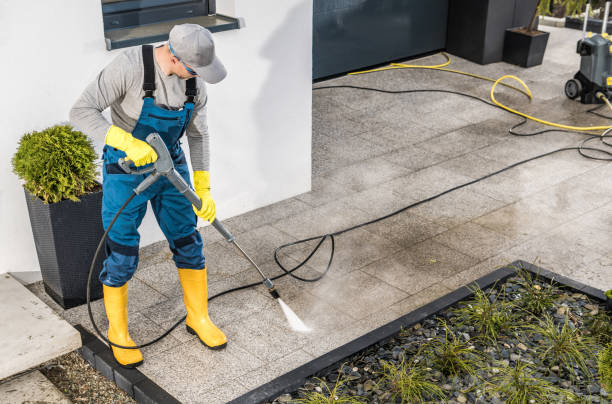 Best Commercial Pressure Washing  in East Newark, NJ